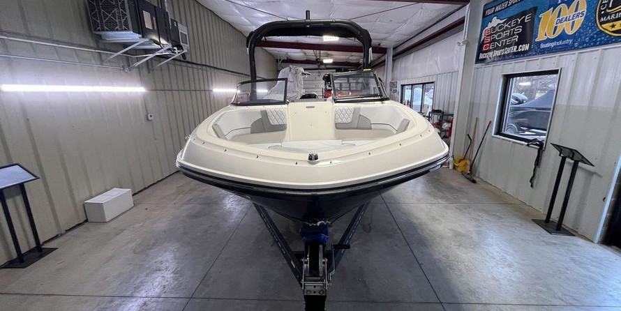 Bayliner VR5 BOWRIDER
