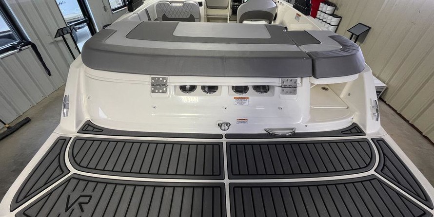 Bayliner VR5 BOWRIDER