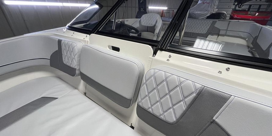 Bayliner VR5 BOWRIDER