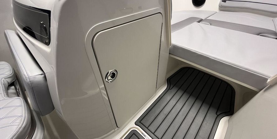 Bayliner VR5 BOWRIDER