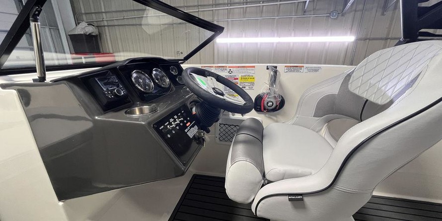 Bayliner VR5 BOWRIDER