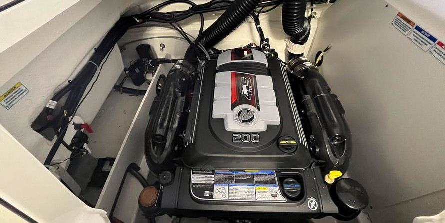 Bayliner VR5 BOWRIDER