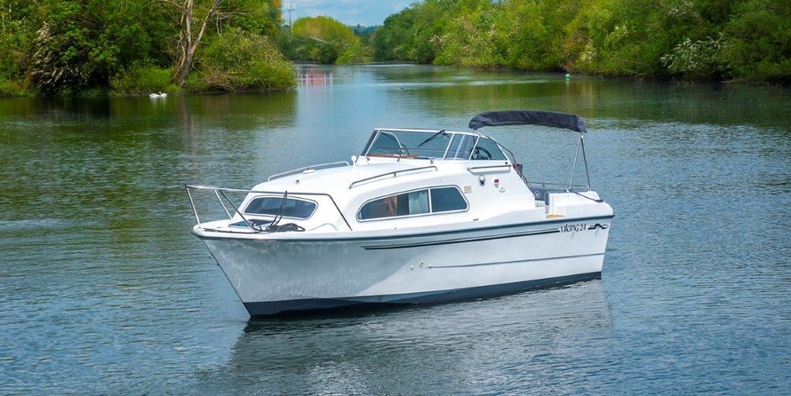 Viking 24 Hi-Line c/w Mariner 20HP