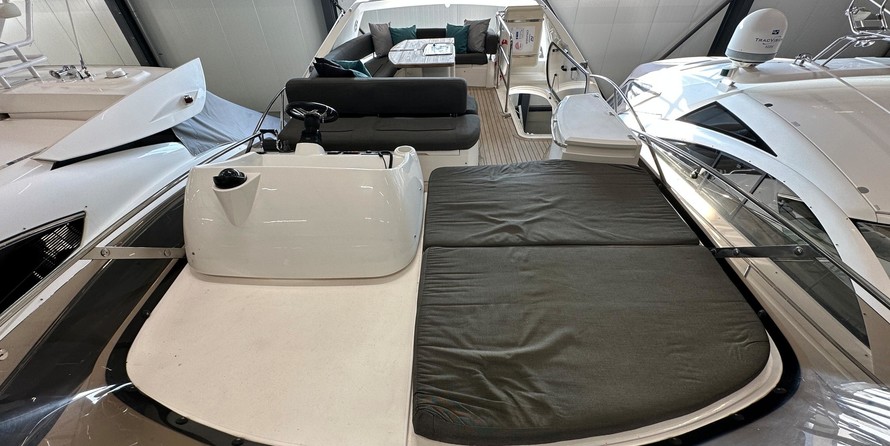 Sunseeker Manhattan 52