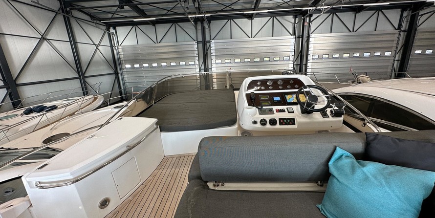 Sunseeker Manhattan 52
