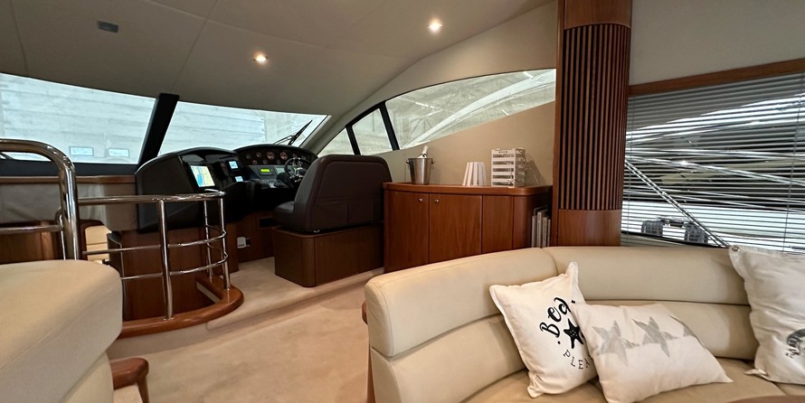 Sunseeker Manhattan 52