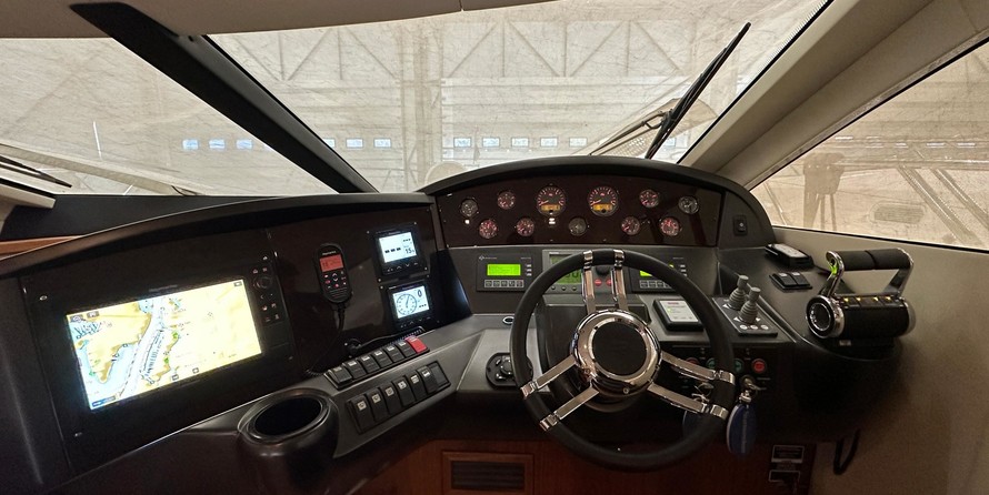 Sunseeker Manhattan 52