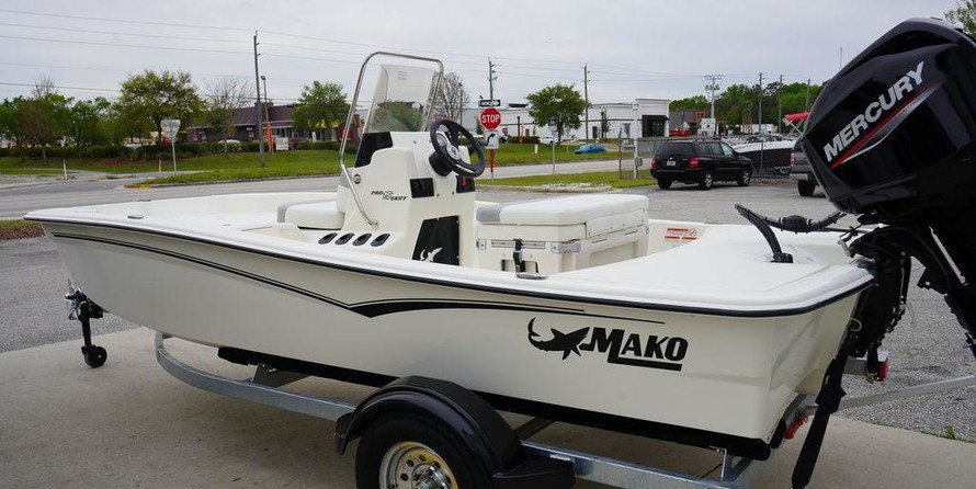 Mako Pro Skiff 15 CC