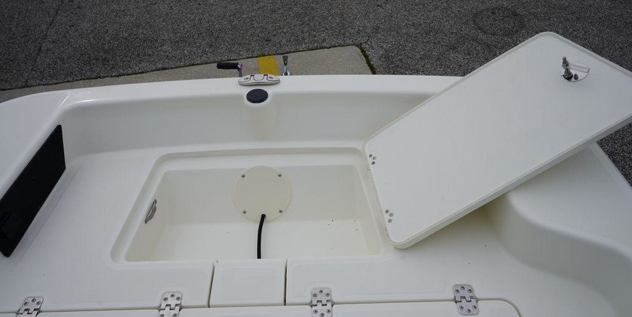 Mako Pro Skiff 15 CC