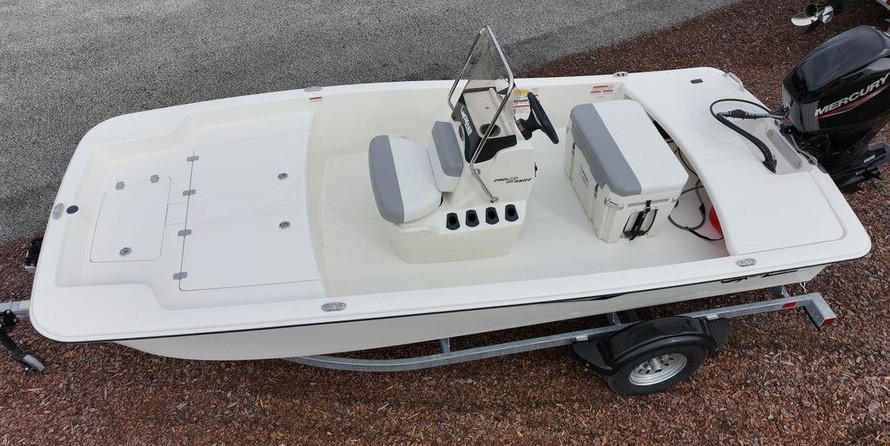 Mako Pro Skiff 15 CC