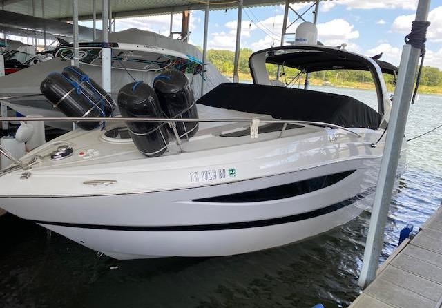 Four Winns Vista 275