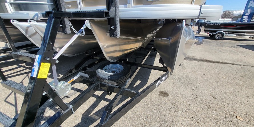 Godfrey Monaco 235 MT