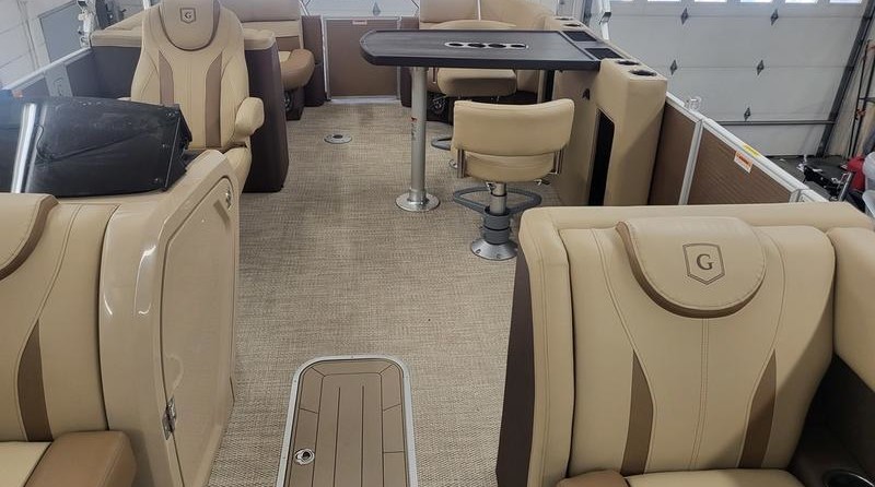 Godfrey Monaco 235 MT