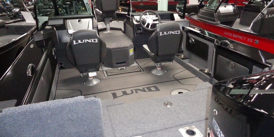 Lund Boats 1875 Pro-V Sport
