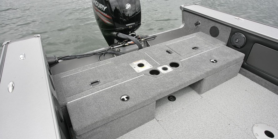 Lund Boats 1875 Pro-V Sport