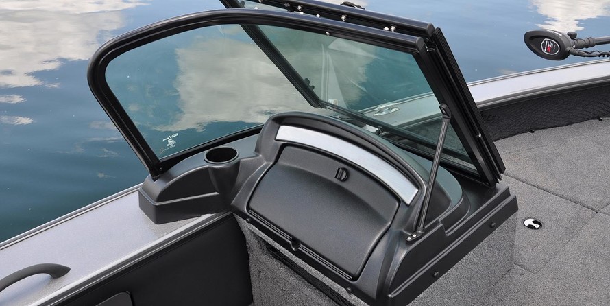 Lund Boats 1875 Pro-V Sport