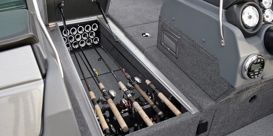 Lund Boats 1875 Pro-V Sport