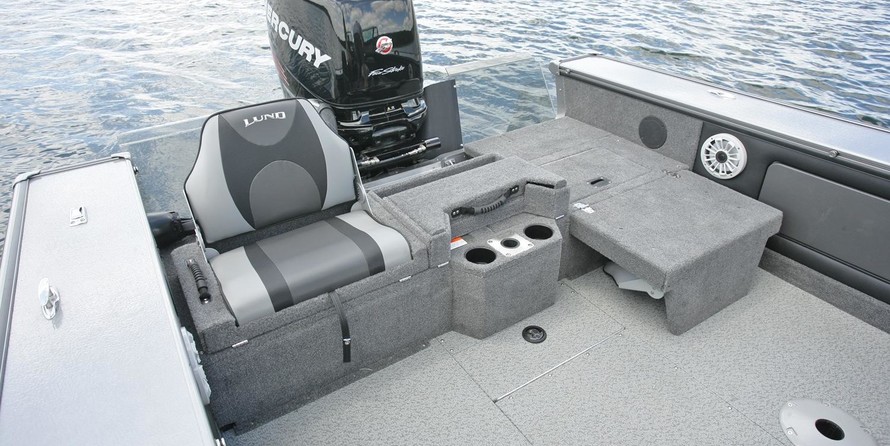 Lund Boats 1875 Pro-V Sport