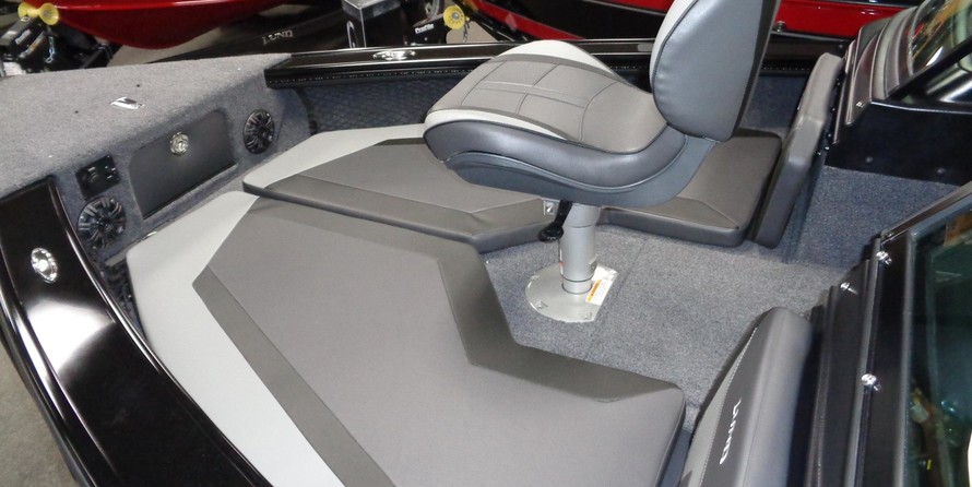 Lund Boats 1875 Pro-V Sport