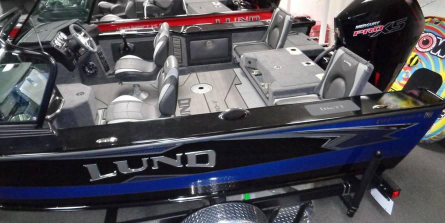 Lund Boats 1875 Pro-V Sport