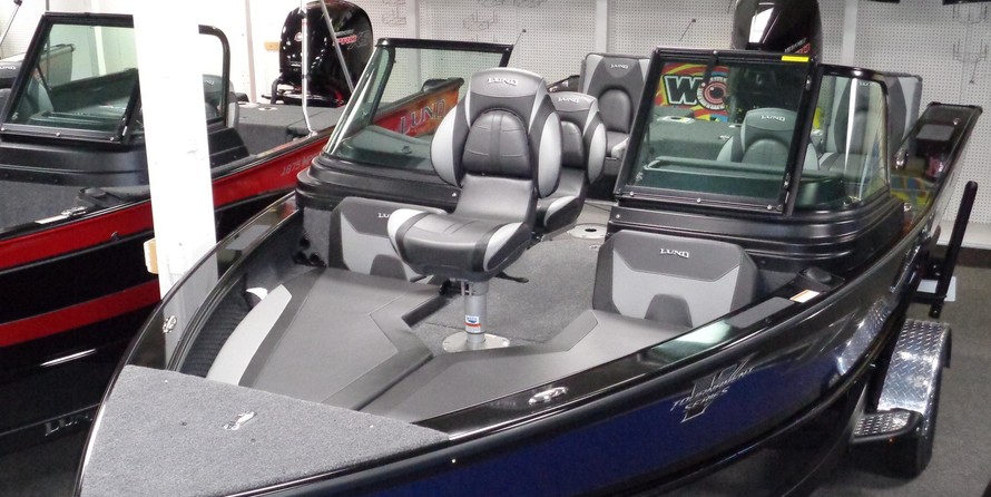 Lund Boats 1875 Pro-V Sport