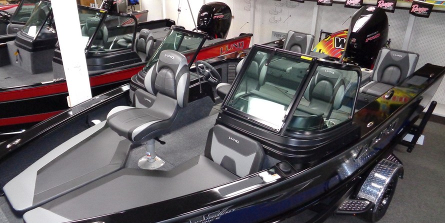 Lund Boats 1875 Pro-V Sport