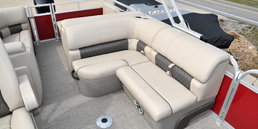 Sun Tracker Party Barge 22 DLX