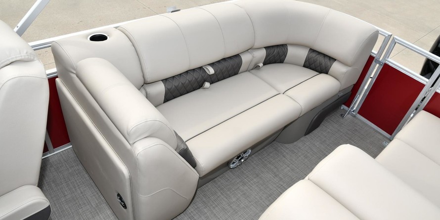 Sun Tracker Party Barge 22 DLX