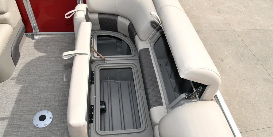 Sun Tracker Party Barge 22 DLX