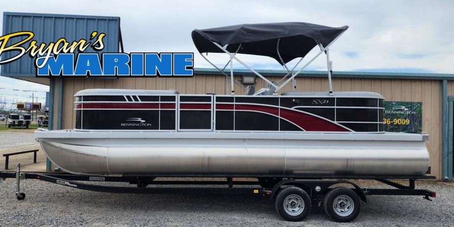 Bennington 23 SXSR