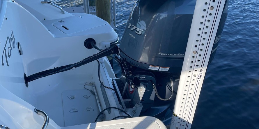 Hurricane 2200 sundeck