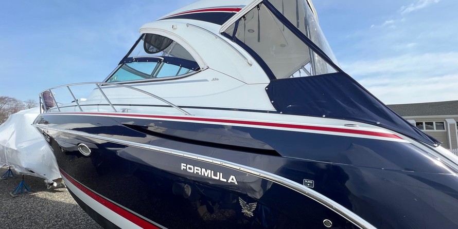 Formula 37 Cruiser