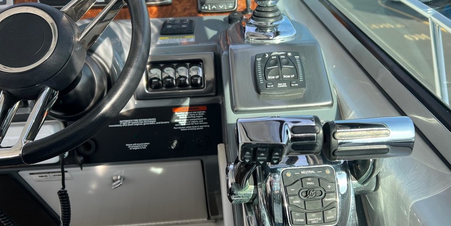 Formula 37 Cruiser