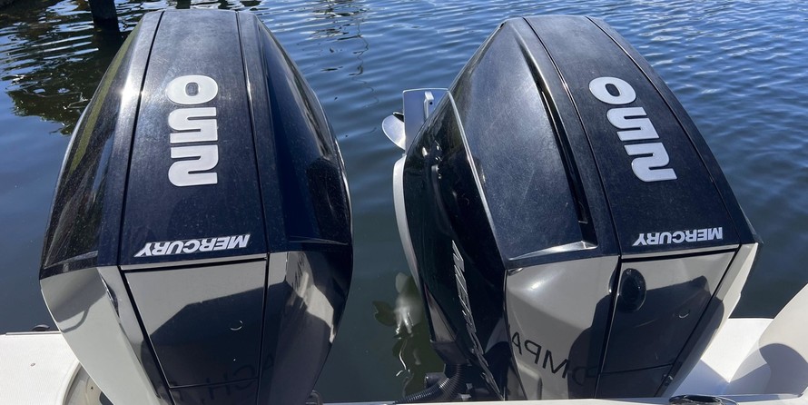 Boston Whaler 285 Conquest