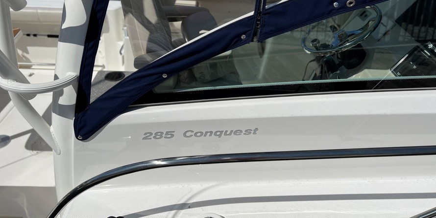Boston Whaler 285 Conquest