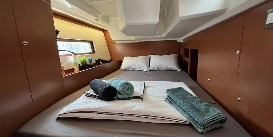 Beneteau Oceanis 46.1