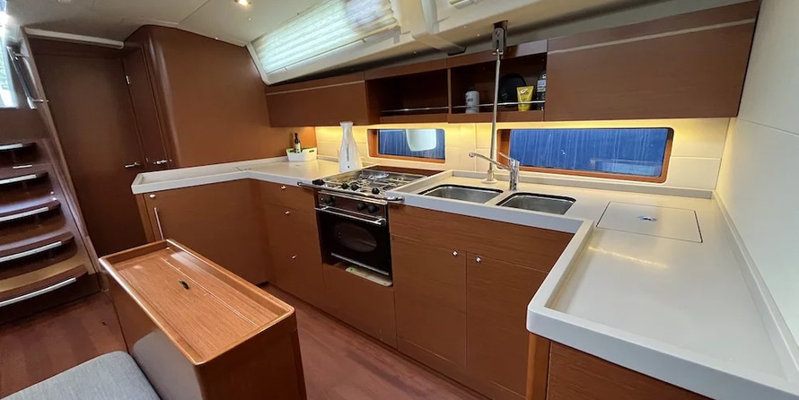 Beneteau Oceanis 46.1