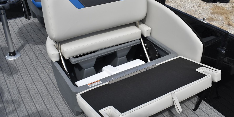 Sunchaser Boats Geneva Sport 24 LR DH Sport