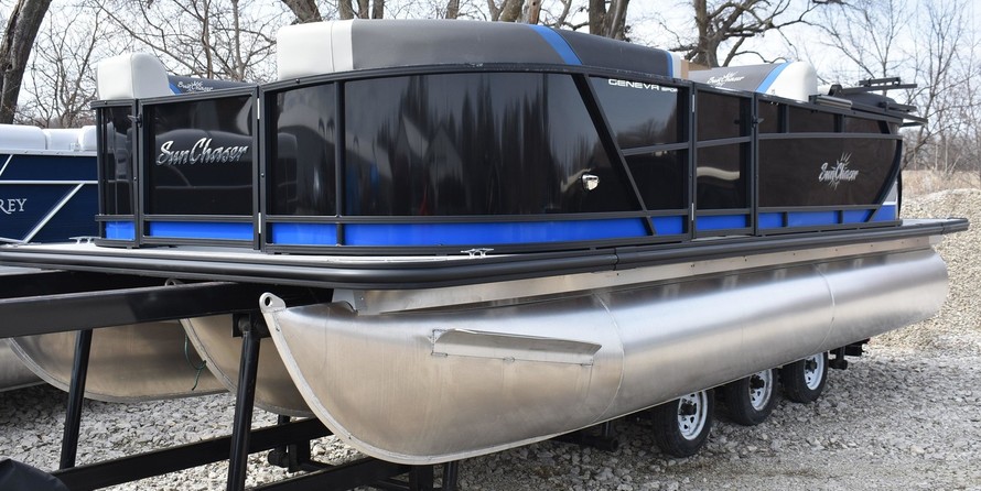 Sunchaser Boats Geneva Sport 24 LR DH Sport