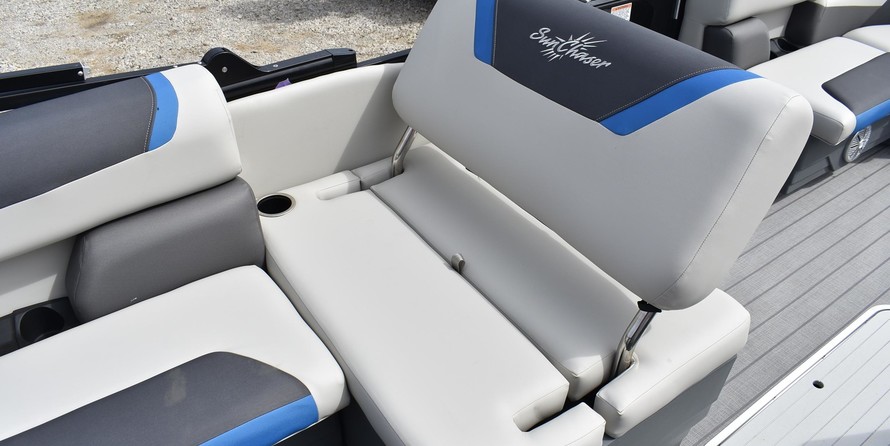 Sunchaser Boats Geneva Sport 24 LR DH Sport