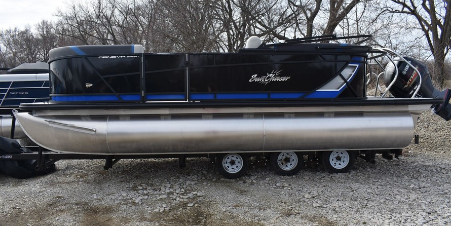 Sunchaser Boats Geneva Sport 24 LR DH Sport