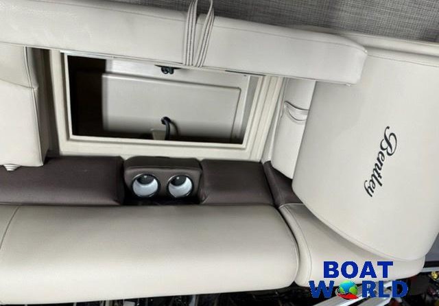 Premier Pontoons Navigator 220