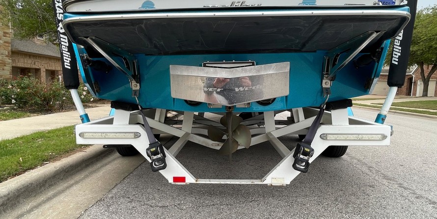 Malibu Wakesetter 23 LSV