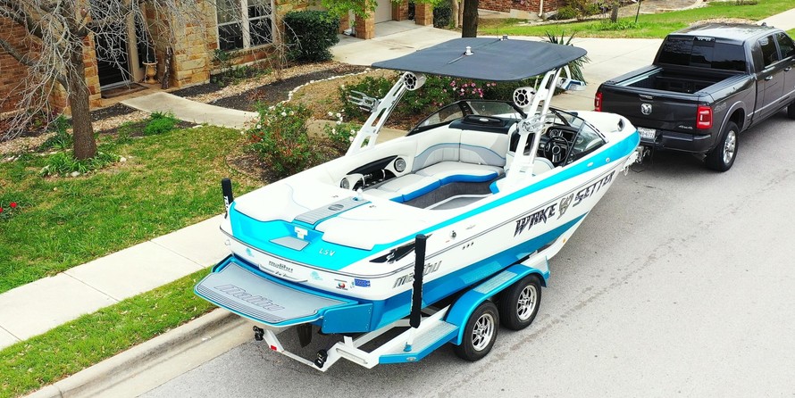 Malibu Wakesetter 23 LSV