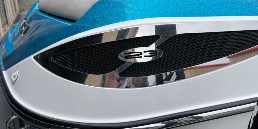 Malibu Wakesetter 23 LSV