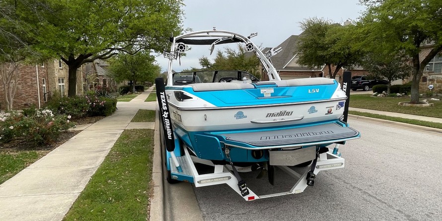 Malibu Wakesetter 23 LSV