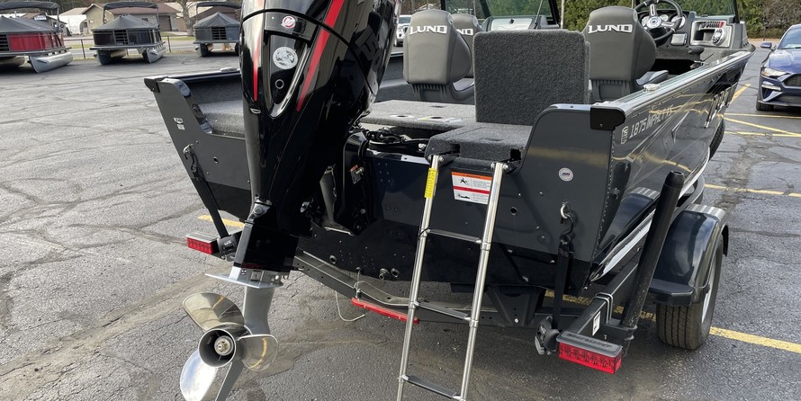 Lund Boats 1875 Impact Sport