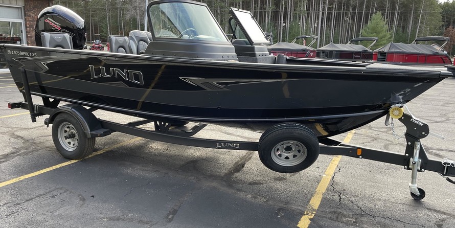 Lund Boats 1875 Impact Sport