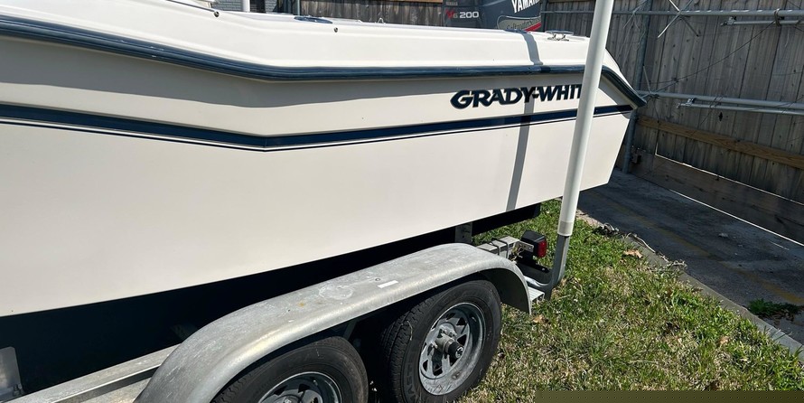 Grady-White Freedom 192