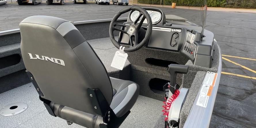 Lund Boats 1775 Impact SS